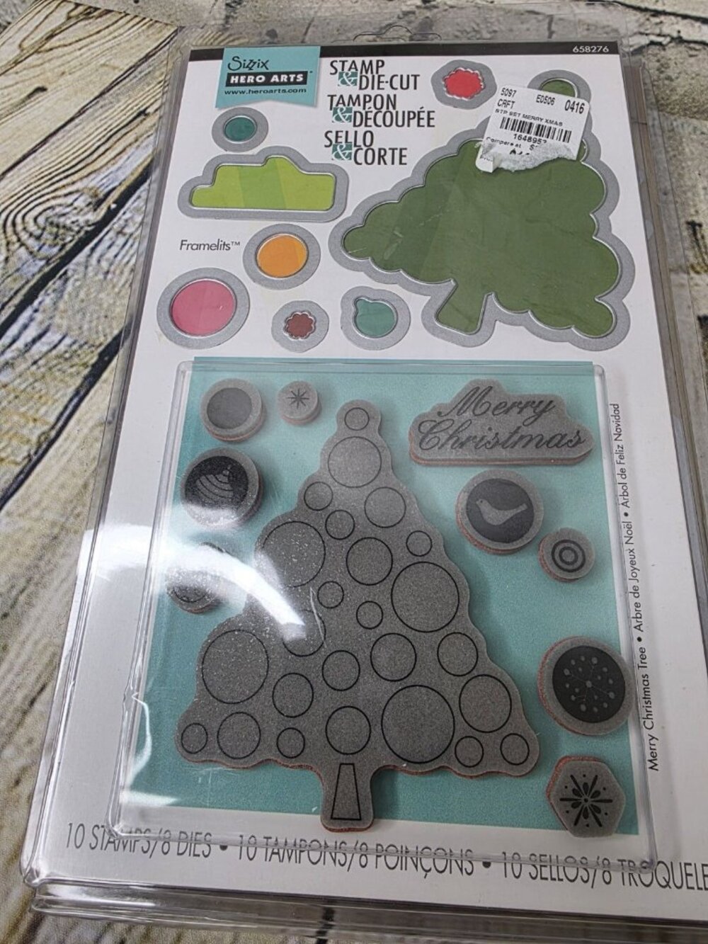 Sizzix Framelits & Stamps 658276 - Merry Christmas Tree 10 Stamps 8 Dies